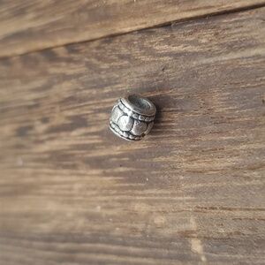 Sterling Aztec charm‎